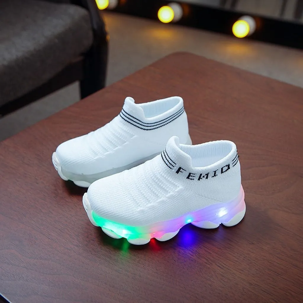 Big Boys Basketball Shoes LED Light Running Mesh Breathable Shoes Children Tennis Baseball Slip on Wide Shoes