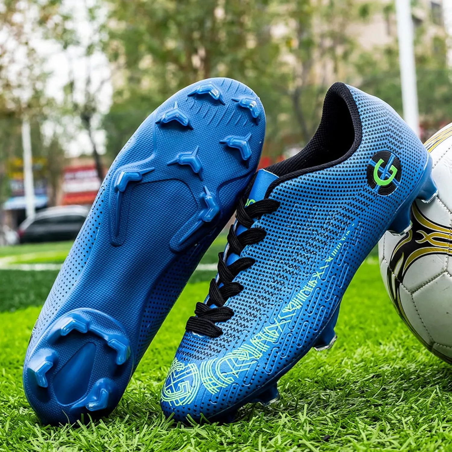 CERYTHRINA Kids Athletic Soccer Shoes Boys Girls Professional Football Shoes Mens Youth Comfortable and Breathable Football Cleats Training Sneakers