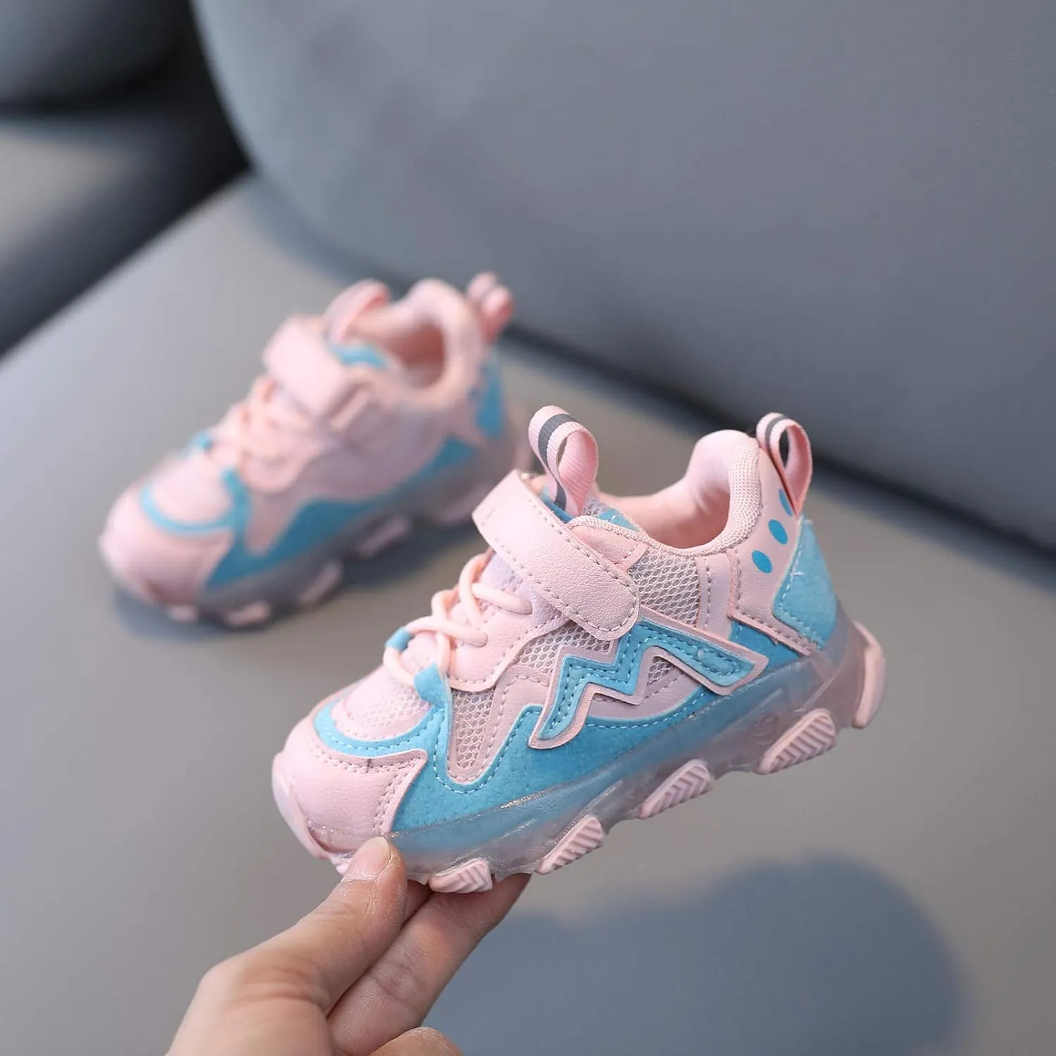Children Baby Girls Led Light Shoes Luminous Running Mesh Non Slip Sport Shoes 12M?6Y Little Kid's Sneakers