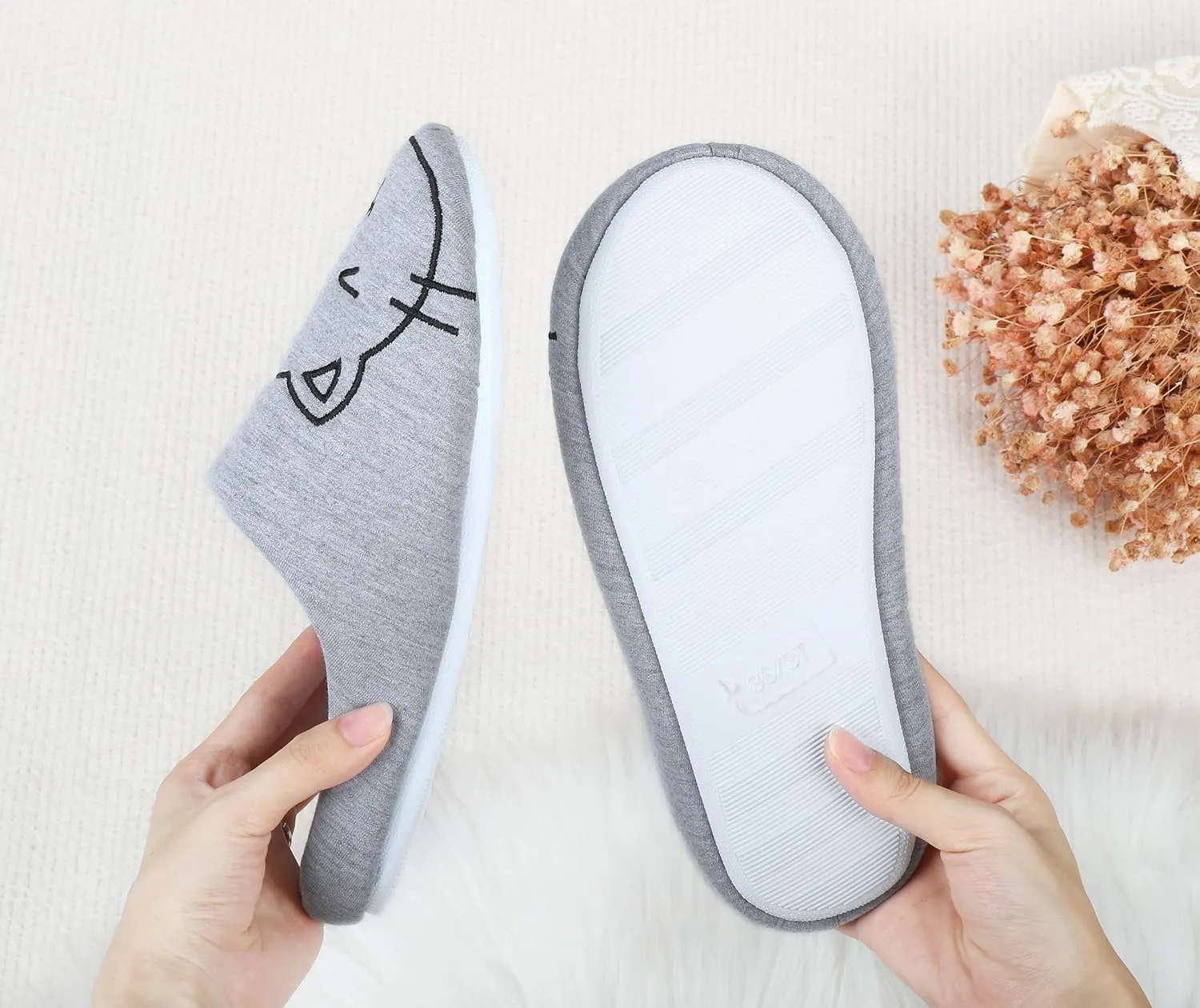 DICUIRD Women's Animal Fleece Home Slippers with Hard Sole, Comfortable Indoor or Outdoor Animal Bedroom Shoes