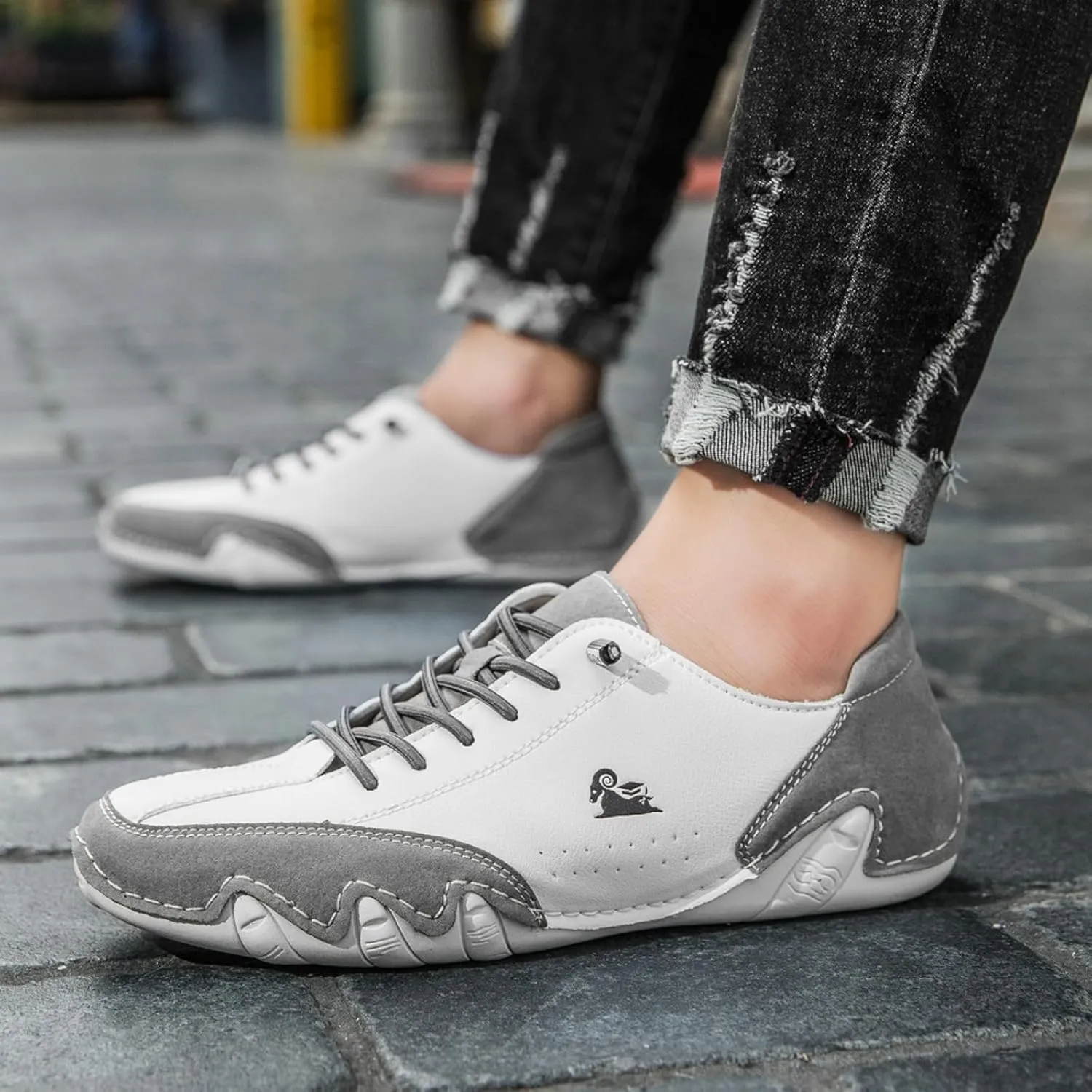 Driving Shoes for Women Comfortable Casual Slip On Shoes Anti-Slip Sports Walking Shoe Low Top Hike Footwear Retro Lightweight Breathable Outdoor Sneakers Fashion Athletic Sneaker