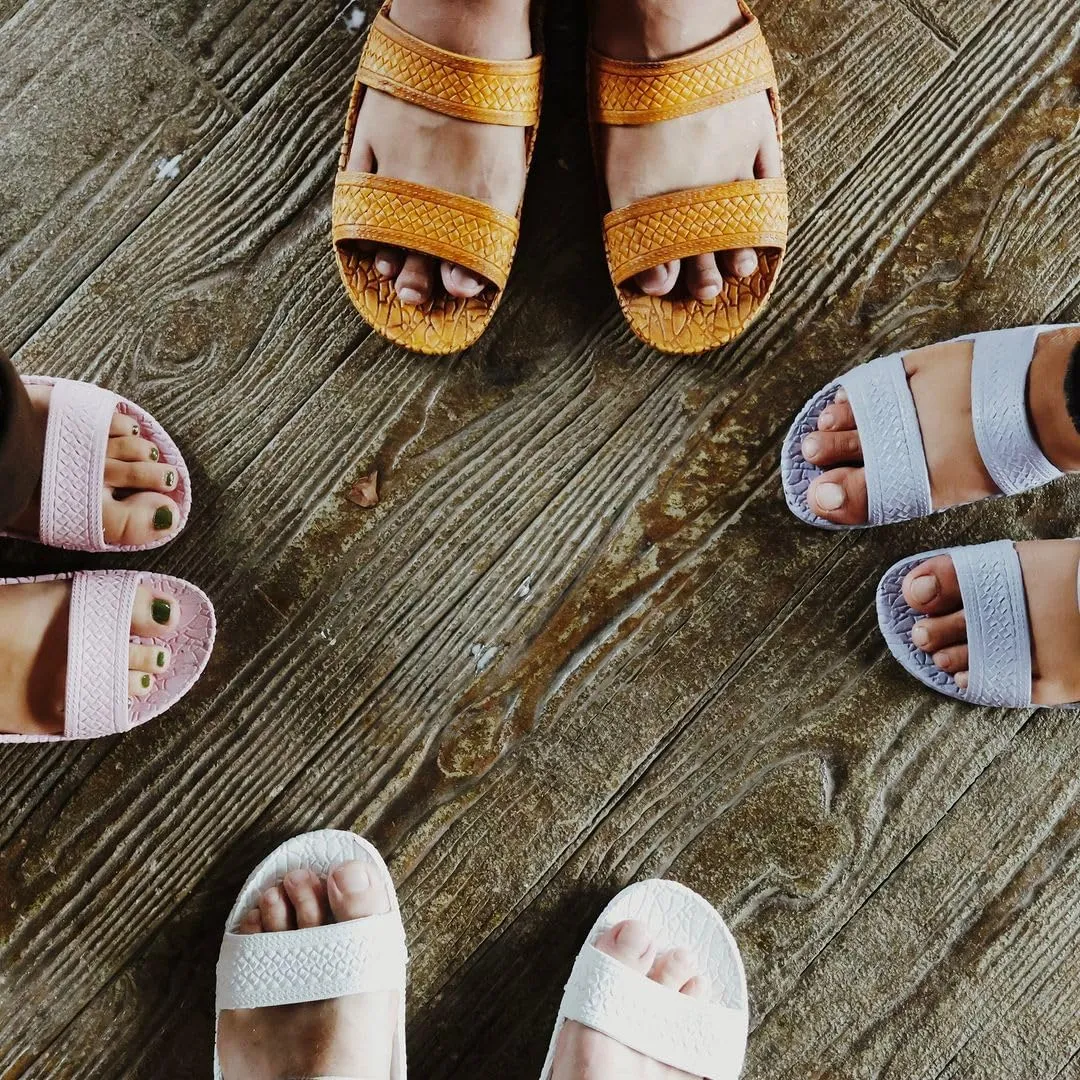 J-Slips Kids Sandals - Comfortable Boys and Girls Jesus Jandals for Beach and Summer - Waterproof Hawaiian Slides in 12 Colors, Sandalias