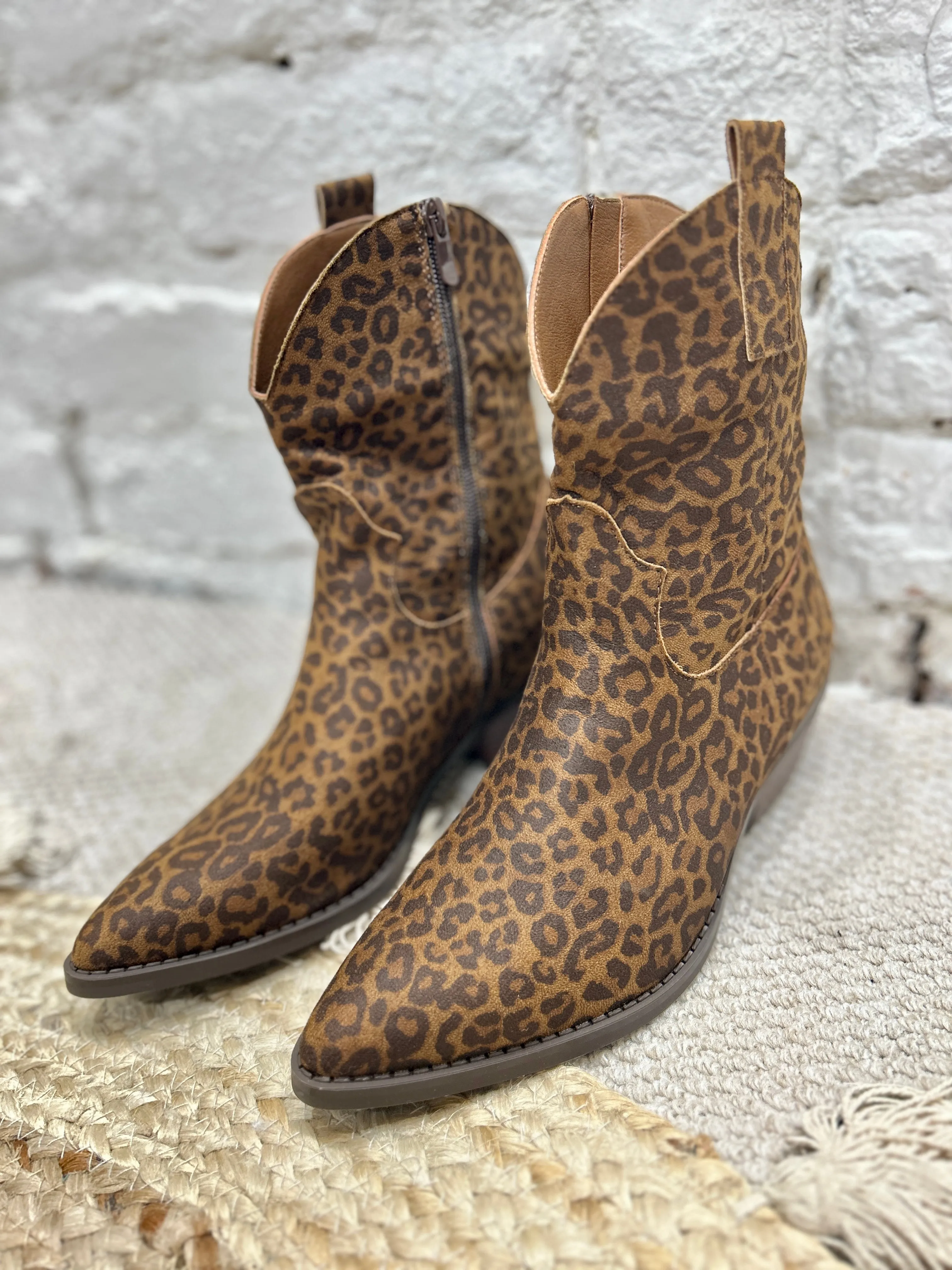 Leopard Print Cowboy Zip Side Boots