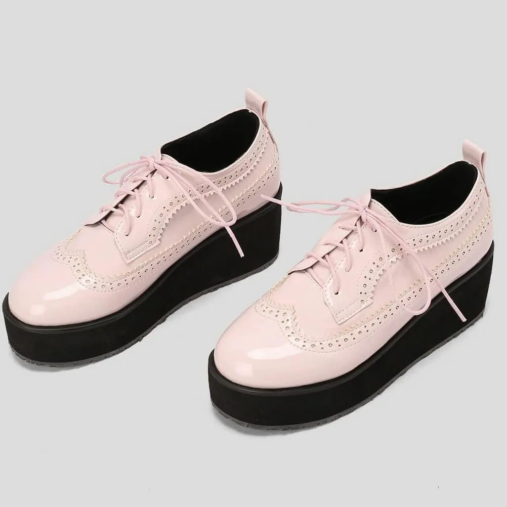 LUXMAX Women Platform Wedge Oxford Shoes Patent Leather Lace Up Wingtip Vintage Pumps
