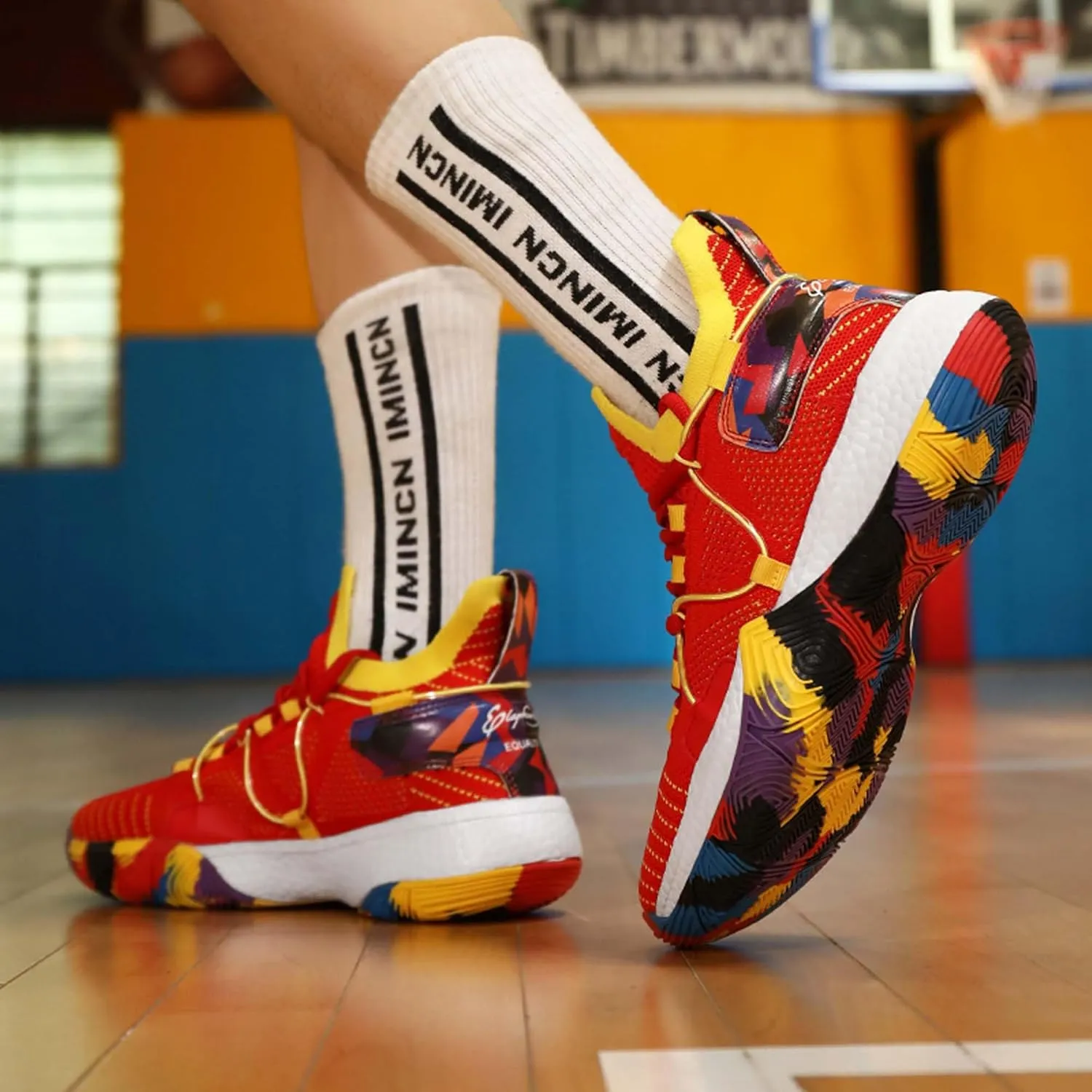 Mens and Womens Mesh Fabric Breathable Basketball Sneakers Mid Top Lace Up Casual Sneakers Non Slip and Breathable Fitness Training Shoes Lightweight Outdoor Hiking Shoes Baseball Sneakers