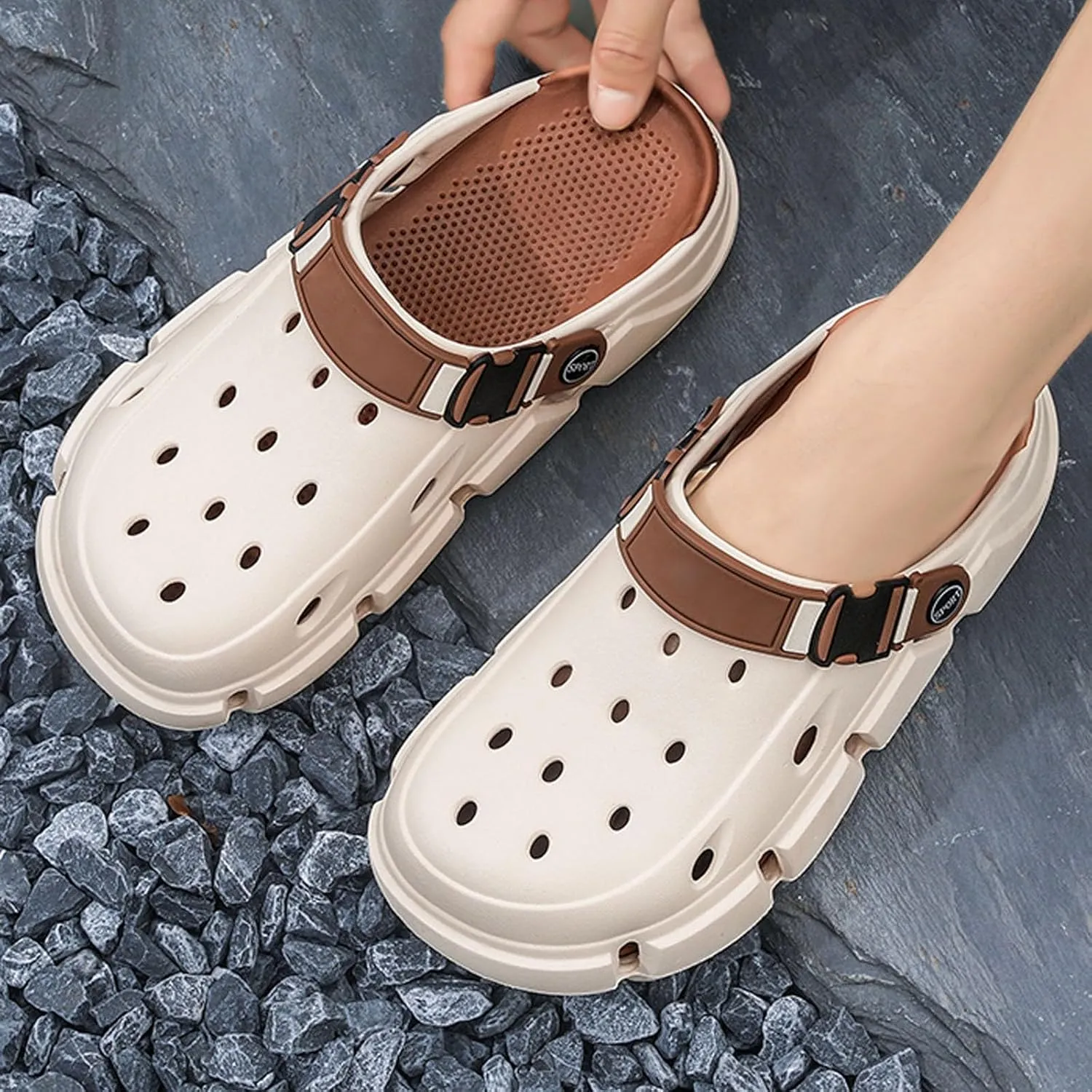 Men's Comfortable Slip-On Slippers Breathable Lightweight Casual Clogs for Indoor Outdoor Walking Beach Garden