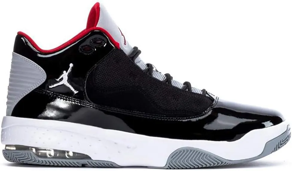NIKE Men's Basketball Shoe