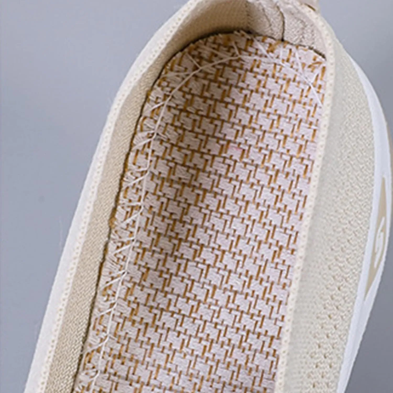 Walking Shoes for Women Arch Support Orthopedic Sneakers Lightweight Mesh Breathable Slip-On Sneakers Non-Slip Comfortable Diabetic Shoes Athletic Tennis Shoe Casual Loafers