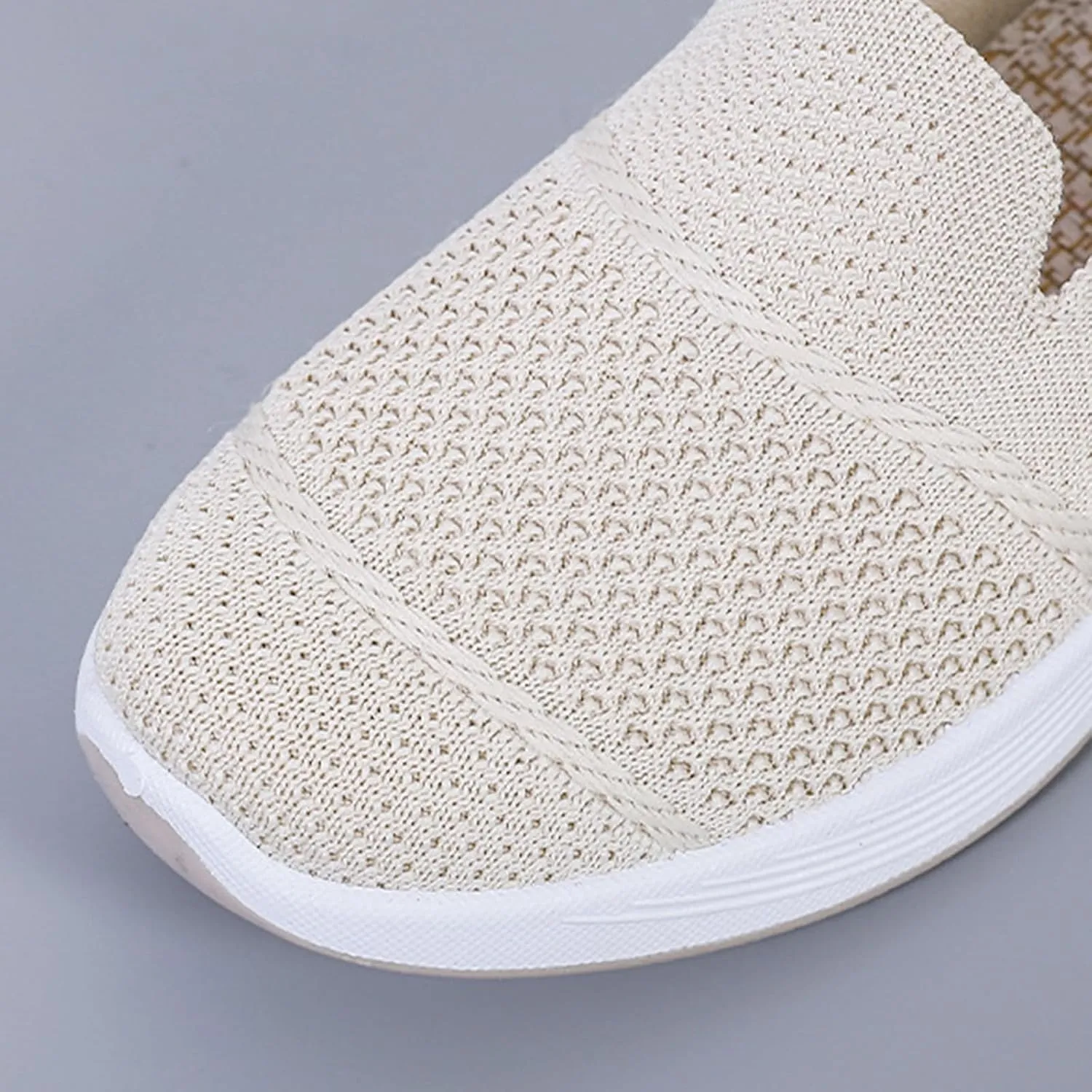 Walking Shoes for Women Arch Support Orthopedic Sneakers Lightweight Mesh Breathable Slip-On Sneakers Non-Slip Comfortable Diabetic Shoes Athletic Tennis Shoe Casual Loafers