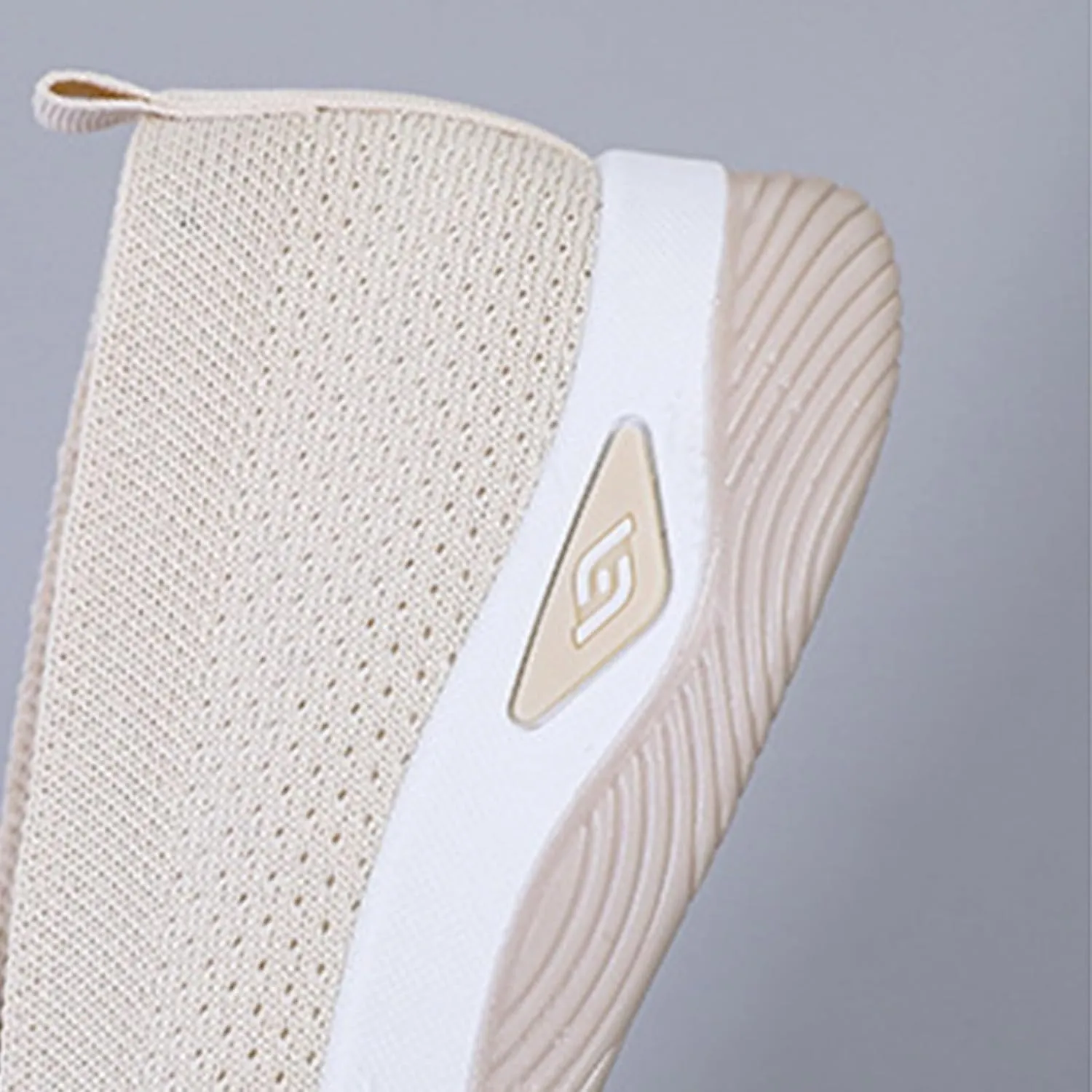 Walking Shoes for Women Arch Support Orthopedic Sneakers Lightweight Mesh Breathable Slip-On Sneakers Non-Slip Comfortable Diabetic Shoes Athletic Tennis Shoe Casual Loafers